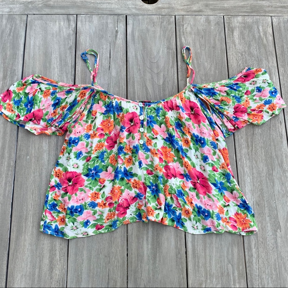 Off-the-shoulder Floral Shirt